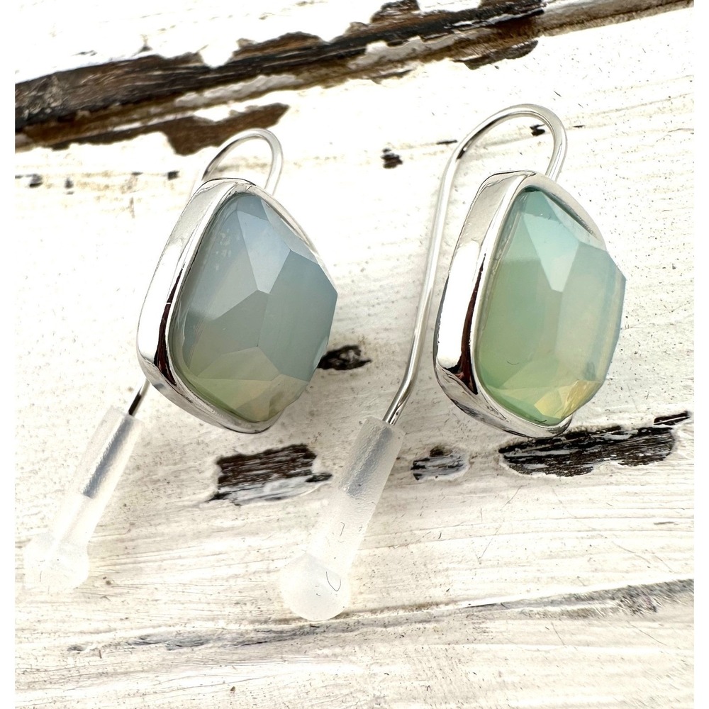 Sea Glass Faceted Acrylic Earrings on Silver Tone Ear Wires - Picture 4 of 5